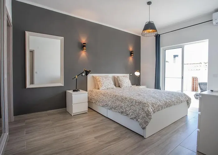 Casa Covo - Superb House, Sea Views And Pool Ferienhaus Carvoeiro (Lagoa)