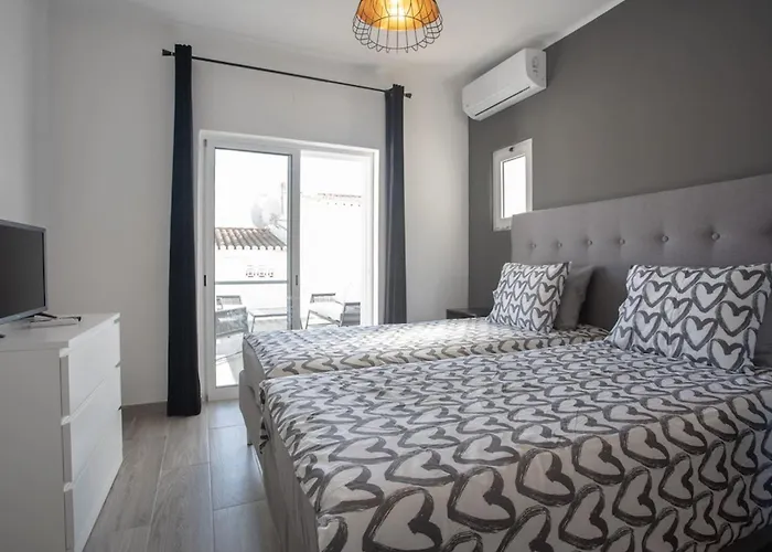 Ferienhaus Casa Covo - Superb House, Sea Views And Pool Carvoeiro (Lagoa)
